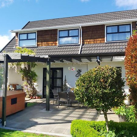 Haven Homestay Роторуа Екстер'єр фото